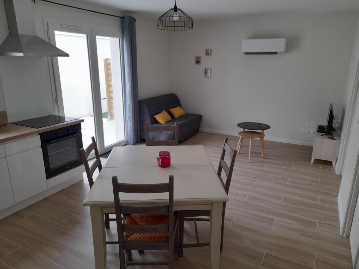 Apartamento Le Logis De Suzac Les Mathes Exterior foto